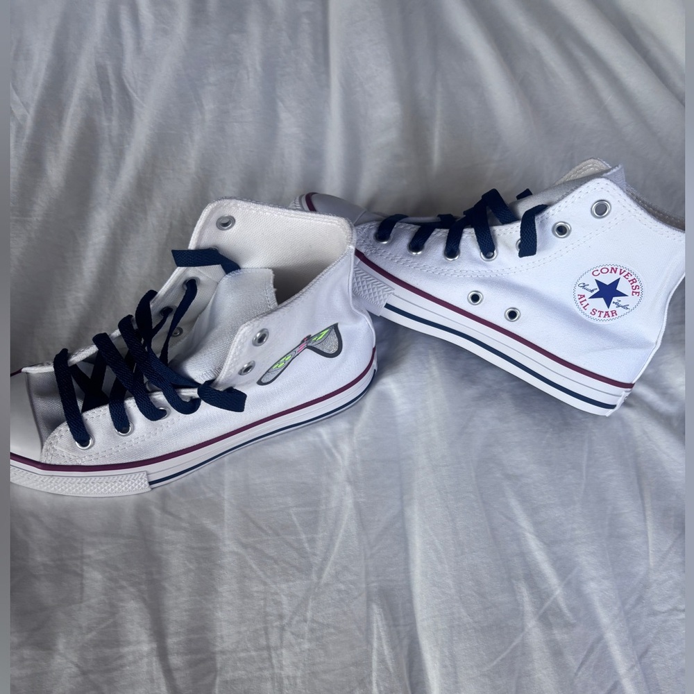 NWT. Custom Converse Kids White High-Top Sneakers. Size 2Y